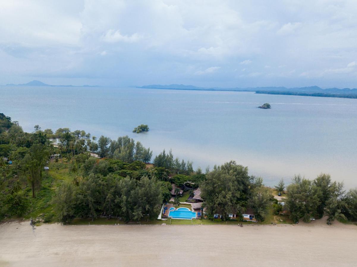 Twin Bay Resort Ко-Ланта Экстерьер фото