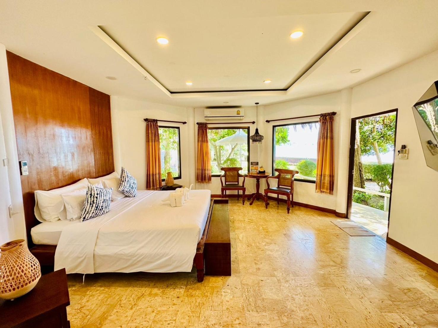 Twin Bay Resort Ко-Ланта Экстерьер фото